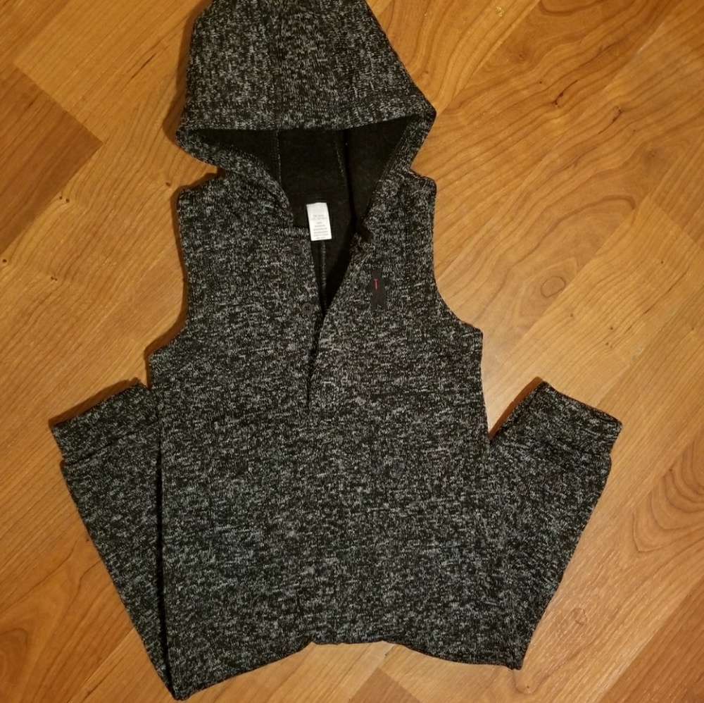 BABY SLEEVELESS JUMPER